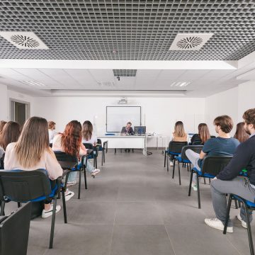 Università: un vero salasso per gli studenti con rette fino a 16mila euro