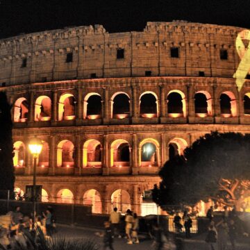 Roma: il Colosseo si illumina per la campagna “Accendi la speranza” contro il cancro pediatrico – 28 Settembre 2024